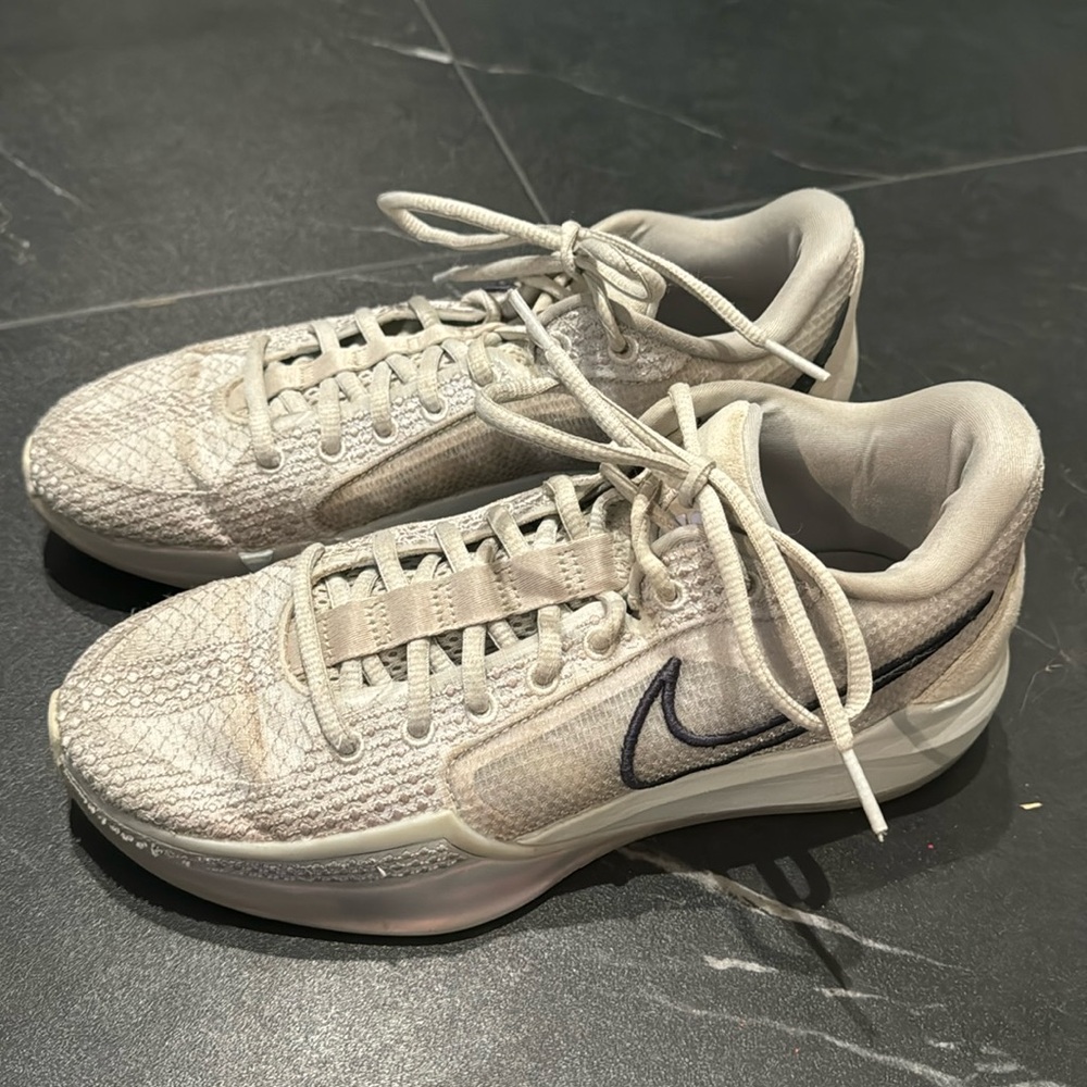 Women’s Nike Sabrina Ionescu basketball shoes size 7.5 women